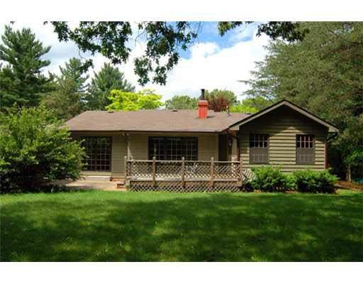 10870 Stutely Dr, Granger, IN 46530 photo 2