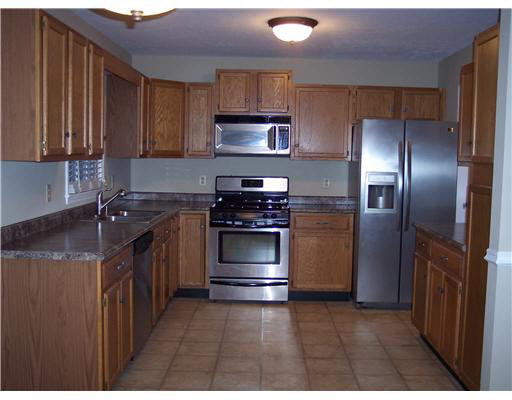 53273 Lehner Ct, Granger, IN 46530 photo 3