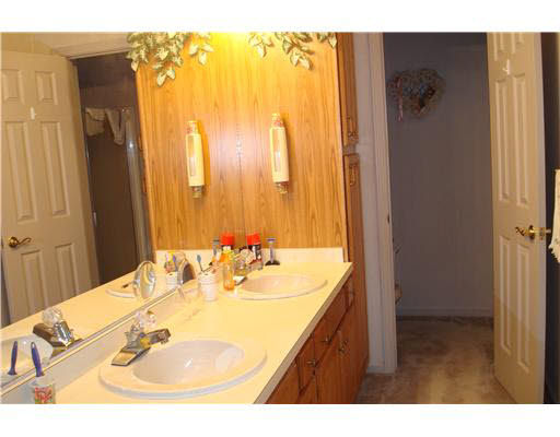 50517 Crocus Ct, Granger, IN 46530 photo 9