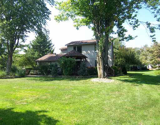 16544 Barryknoll Way, Granger, IN 46530 photo 24