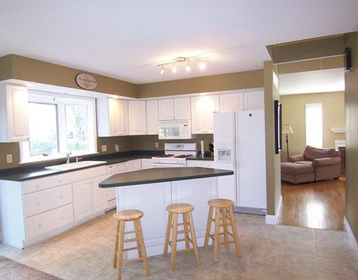 16544 Barryknoll Way, Granger, IN 46530 photo 3