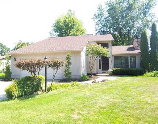 16544 Barryknoll Way, Granger, IN 46530 photo 1