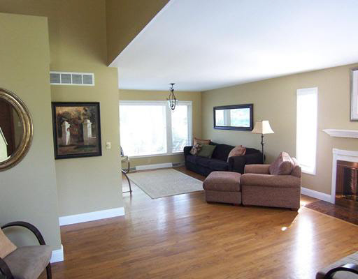 16544 Barryknoll Way, Granger, IN 46530 photo 9