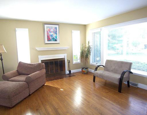 16544 Barryknoll Way, Granger, IN 46530 photo 7