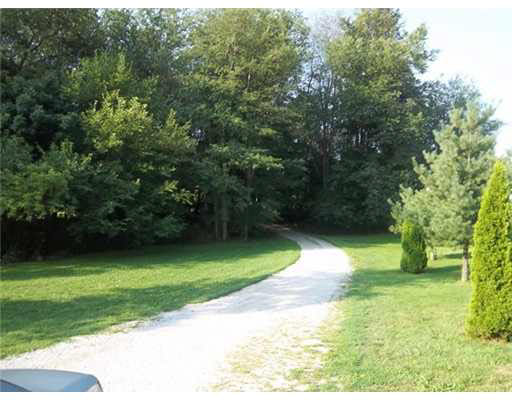 67454 Lake Trl, Lakeville, IN 46536 photo 4