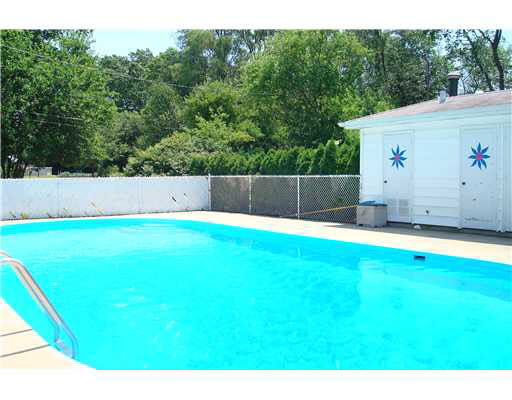 17800 Tanager Ln, South Bend, IN 46635 photo 12