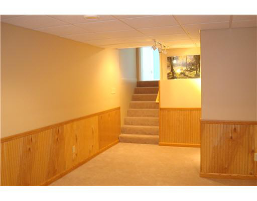 17800 Tanager Ln, South Bend, IN 46635 photo 8