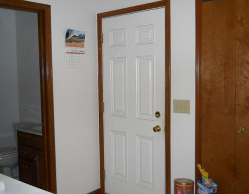12300 Riley Rd, Wakarusa, IN 46573 photo 4
