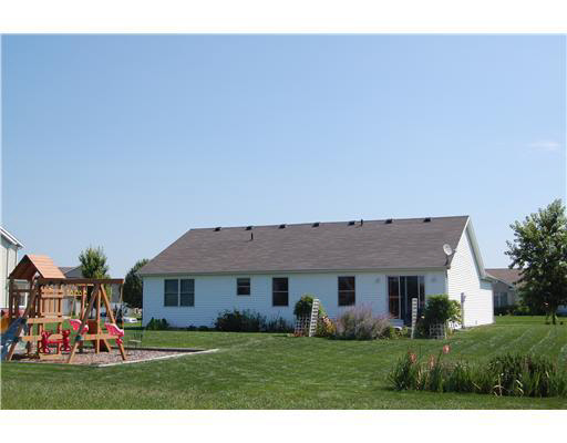51301 Gilroy Ct, Granger, IN 46530 photo 9