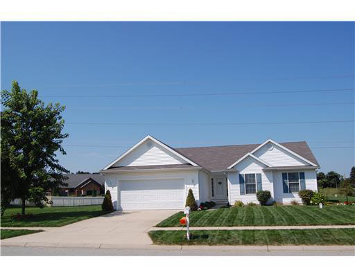 51301 Gilroy Ct, Granger, IN 46530 photo 1