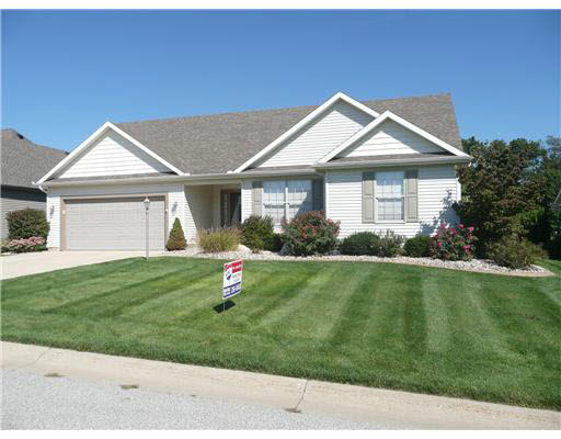 25583 Serenity Dr, South Bend, IN 46628 photo 1