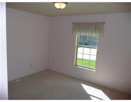 25583 Serenity Dr, South Bend, IN 46628 photo 7