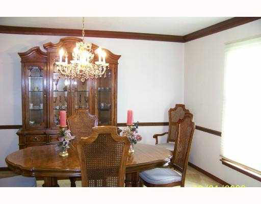 17155 Wheatridge Ct, Granger, IN 46530 photo 4