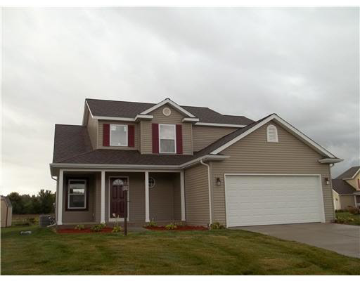 1415 Green Grass Dr, Osceola, IN 46561 photo 1