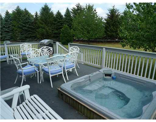 1018 Finch Dr, South Bend, IN 46614 photo 5