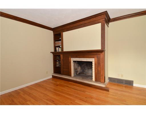 13925 Hill St, Mishawaka, IN 46544 photo 3