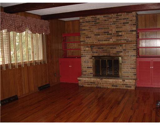53310 Oakton Dr, South Bend, IN 46635 photo 4