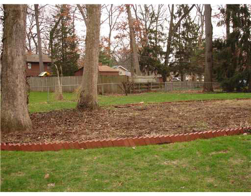 53310 Oakton Dr, South Bend, IN 46635 photo 9