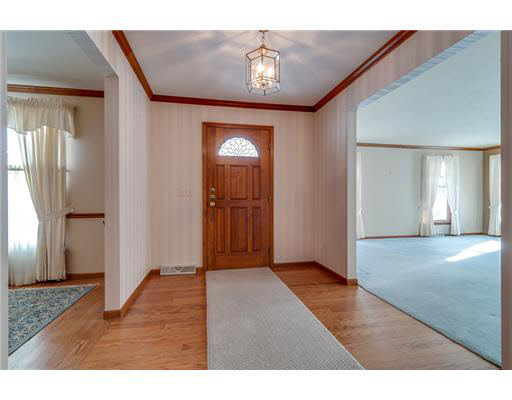 51115 Pheasant Run, Granger, IN 46530 photo 3