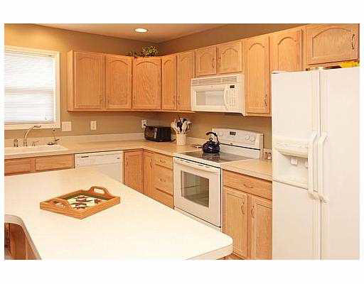 25544 Shady Tree Ct, South Bend, IN 46628 photo 3