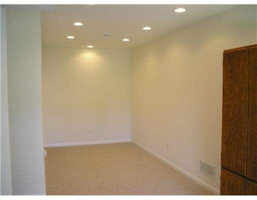 25544 Shady Tree Ct, South Bend, IN 46628 photo 10