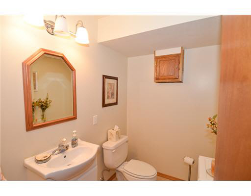 51699 Deer Trail Dr, Granger, IN 46530 photo 18