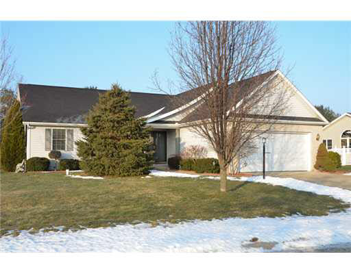 51699 Deer Trail Dr, Granger, IN 46530 photo 1