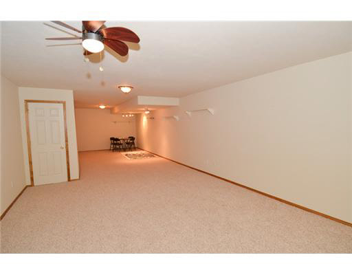 51699 Deer Trail Dr, Granger, IN 46530 photo 6
