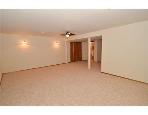 51699 Deer Trail Dr, Granger, IN 46530 photo 16