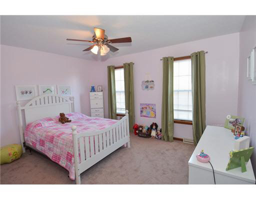 1023 Yeardley Ln, Mishawaka, IN 46544 photo 8