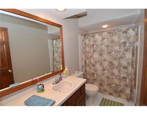 1023 Yeardley Ln, Mishawaka, IN 46544 photo 10