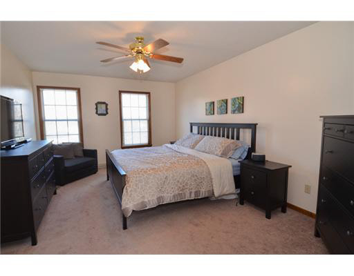1023 Yeardley Ln, Mishawaka, IN 46544 photo 5