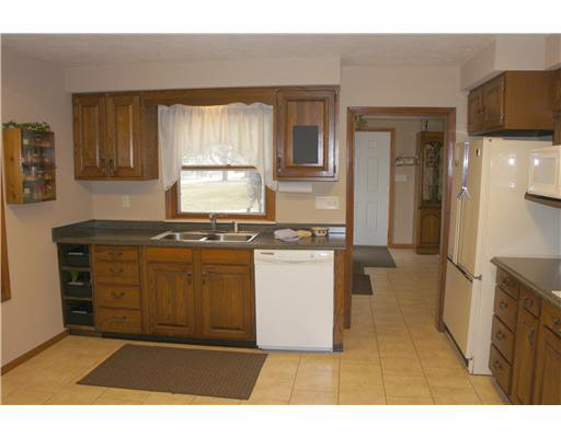 20066 Roosevelt Rd, South Bend, IN 46614 photo 9
