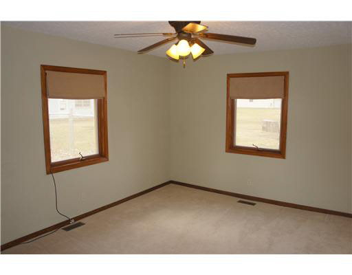 20066 Roosevelt Rd, South Bend, IN 46614 photo 17