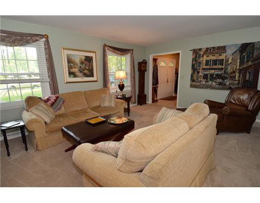 15595 Carriage Ln, Mishawaka, IN 46545 photo 3