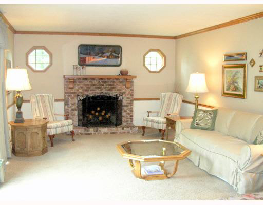12264 Cavalry Ct, Granger, IN 46530 photo 3