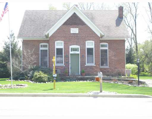 14912 Brick Rd, Granger, IN 46530 photo 1