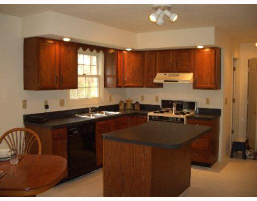 52403 Windover Ln, Granger, IN 46530 photo 4