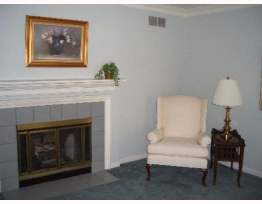 52403 Windover Ln, Granger, IN 46530 photo 2