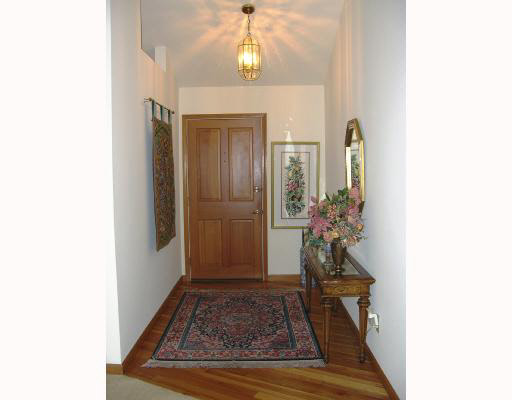 16122 Bent Tree Dr, Granger, IN 46530 photo 2
