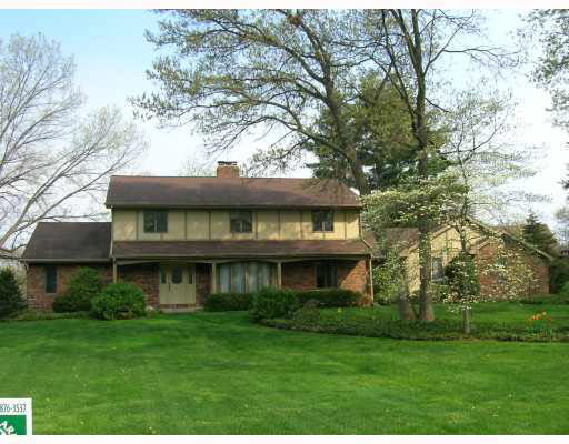 16988 Stonegate Ct, Granger, IN 46530 photo 1