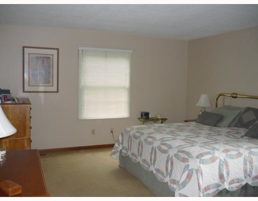 50587 Mohawk Dr, Granger, IN 46530 photo 8