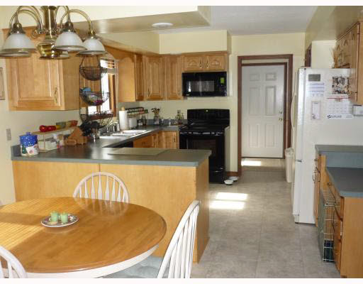 50587 Mohawk Dr, Granger, IN 46530 photo 4