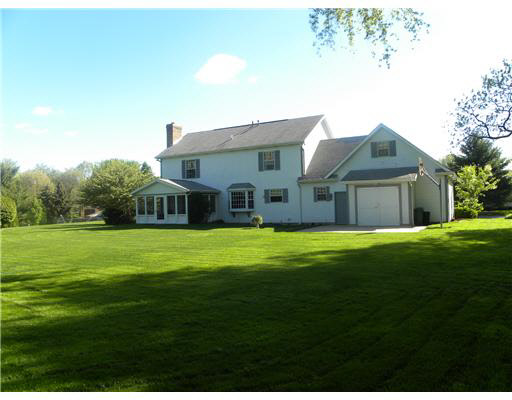 50737 Glen Meadows Ln, Granger, IN 46530 photo 3