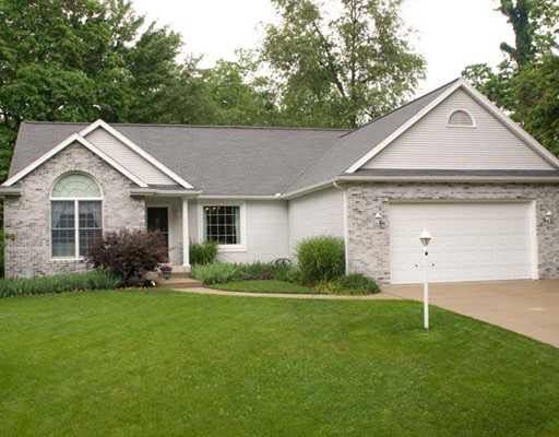 50571 Elk Trl, Granger, IN 46530 photo 1