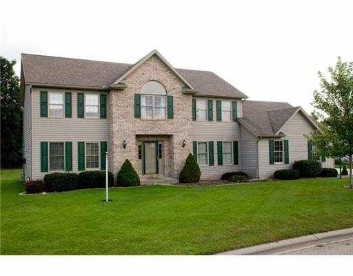 50930 Stonebridge Dr, Granger, IN 46530 photo 1