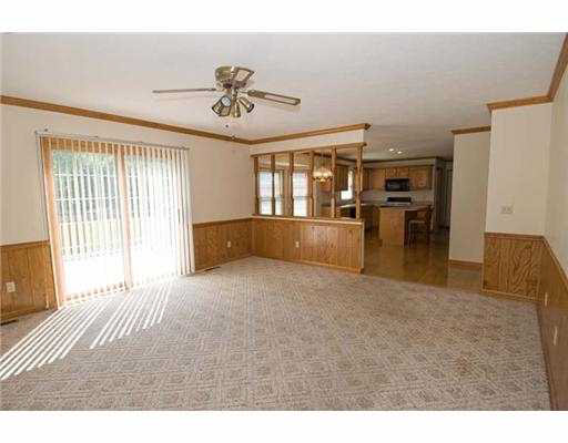 50930 Stonebridge Dr, Granger, IN 46530 photo 8