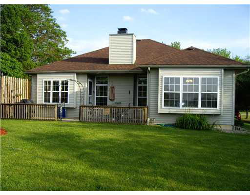 12147 Cheyenne Ct, Granger, IN 46530 photo 9