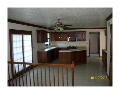 51650 Bluffside Ct, Granger, IN 46530 photo 6