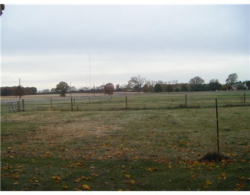 59979 Grass Rd, South Bend, IN 46614 photo 8